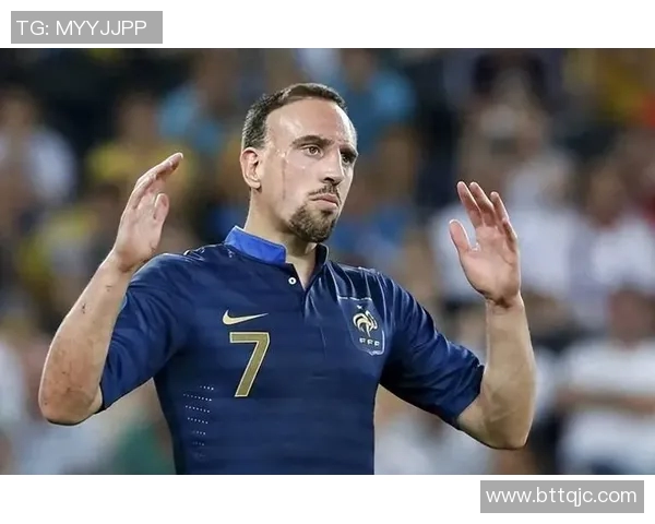 法国足球历史十大球星盘点 谁才是足坛真正的传奇人物 法国足球历史十大球星盘点 谁才是足坛真正的传奇人物